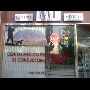 Logo Centro de reconocimientos de conductores MT
